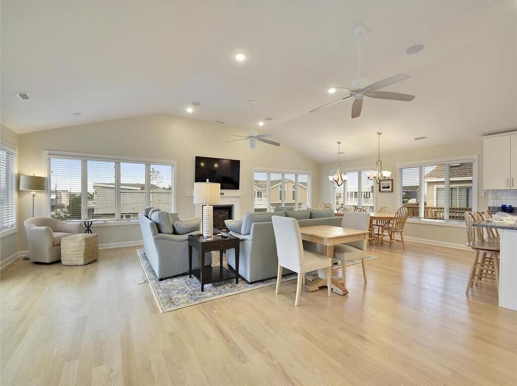 TV, fireplace, DVD player