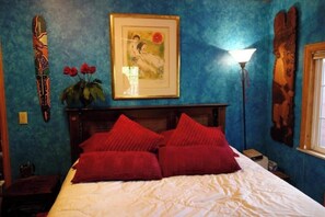 1 bedroom, free WiFi, bed sheets - Create Memories at This Romantic Riverfront Cabin Near Estes Park (Drake)