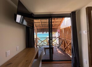 Chambre Double, vue lac | Terrasse/Patio