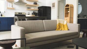 Smart TV y chimenea