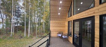 Lakefront Cottage with Sauna- #3 Chinook