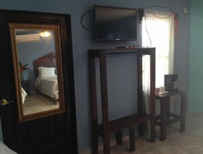 1 quarto, ferros/tábuas de passar roupa, Wi-Fi, roupa de cama