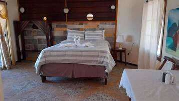 1 chambre, fer et planche Ă repasser, Wi-Fi, draps fournis