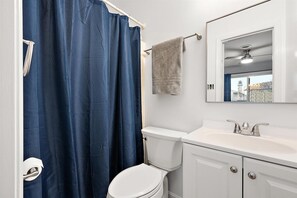 Shower, towels