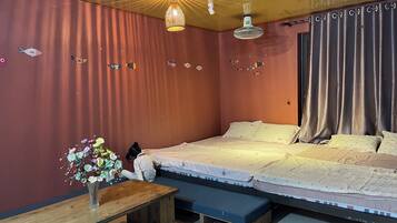 Family Apartment, Mountain View | 5 bedrooms