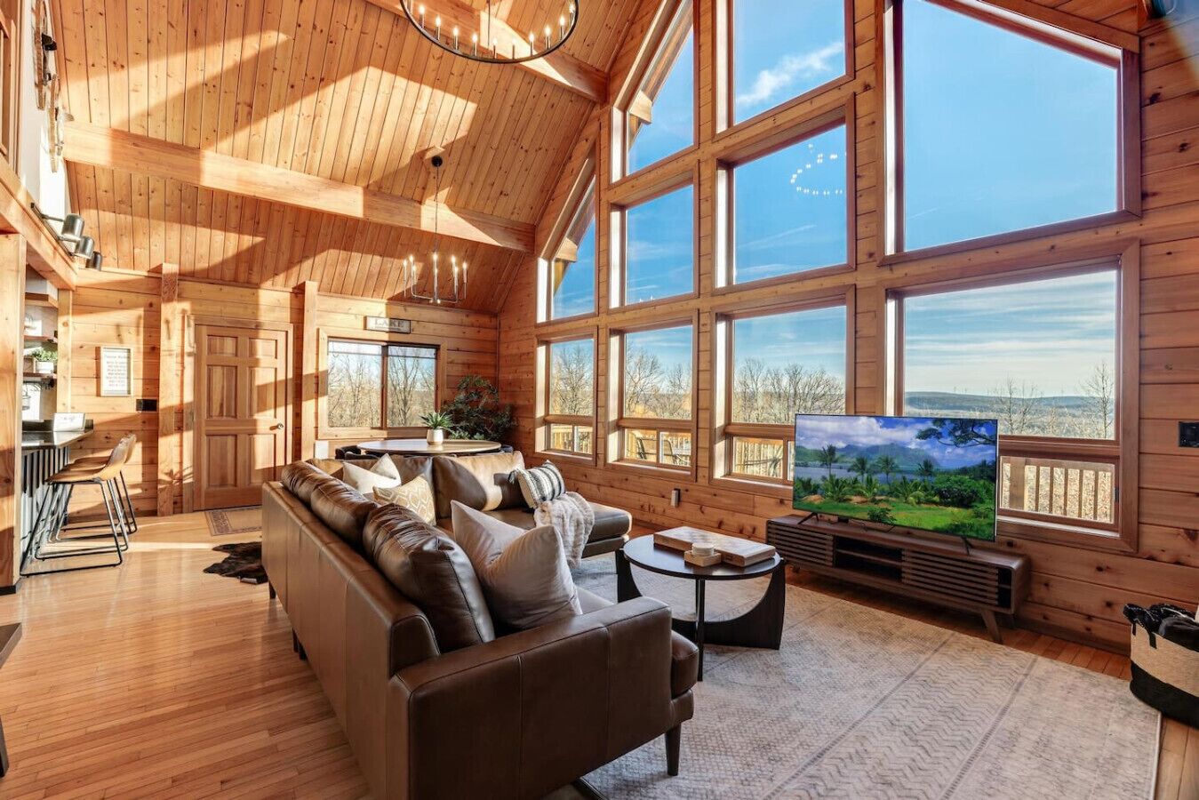 電視、壁爐、電子遊戲