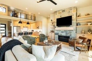 Smart TV, fireplace, table football, ping pong