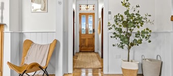 Tranquil Launceston Getaway - You'll fall in love!