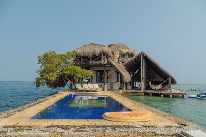 Luxury Villa - Your Private Island Paradise in the Caribbean Sea