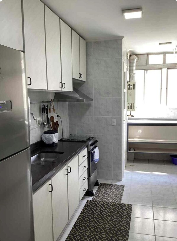 Mikrowelle, Ofen, Herdplatte, Mixer