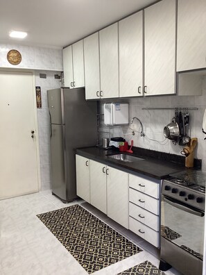 Mikrowelle, Ofen, Herdplatte, Mixer