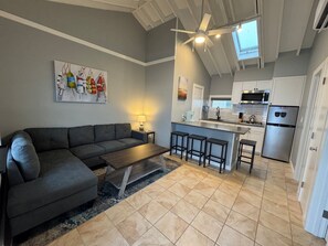 Luokittelematon kuva, 3 kautta 23, painike