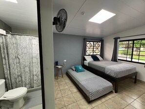 1 bedroom, WiFi, bed sheets