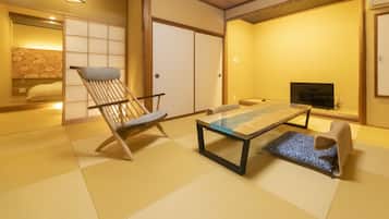 In-room safe, individually decorated, individually furnished, free WiFi