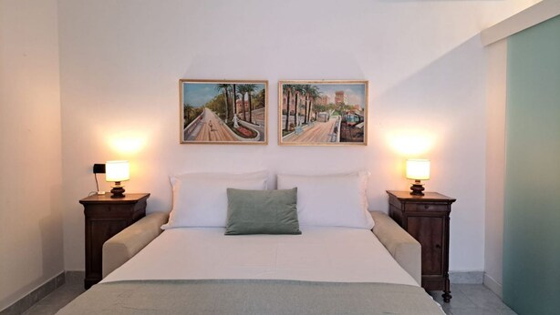 Unclassified image, 1 of 13, button - Studio Apartment in Sanremo (Casa Romana) (Sanremo)