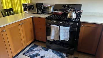 Mikrowelle, Ofen, Herdplatte