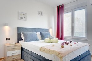 3 bedrooms, Internet, bed sheets