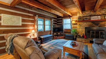 Älytelevisio, takka, videopelejä, DVD-soitin