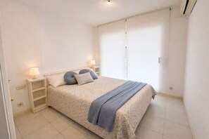 2 chambres, fer et planche à repasser, Wi-Fi gratuit