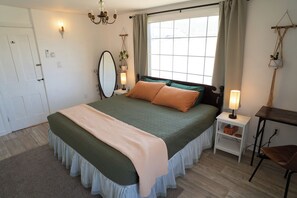 Bügeleisen/Bügelbrett, WLAN, Bettwäsche