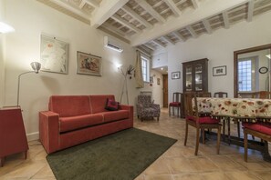 Living area - Fontanella Borghese 66 (Roma)