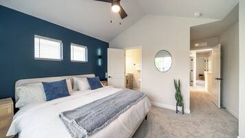 3 bedrooms, iron/ironing board, travel crib, WiFi