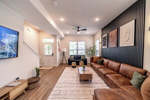 تلفزيون ذكي، كُتُب