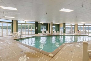 Piscine int érieure, piscine chauffée
