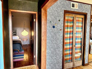 3 多间卧室、旅行婴儿床、WiFi、床单