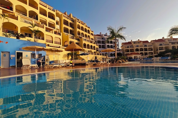 AuĂenpool, beheizter Pool