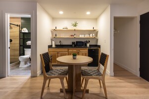 Individually decorated, individually furnished, laptop workspace