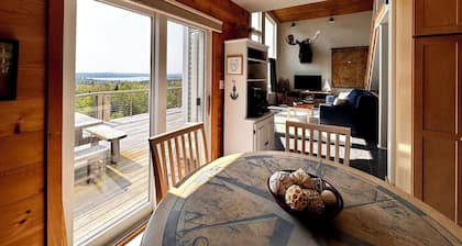 The Captain's Quarters