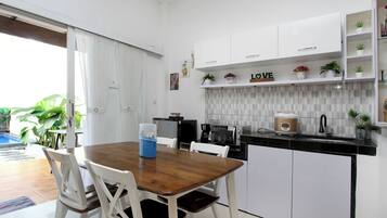 Villa, Patio | Private kitchen
