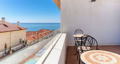 Villa 'Perdices' avec vue sur mer, piscine et prĂšs de la plage