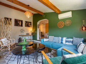 TV - Vacation home Le 444 by Interhome (Cogolin)