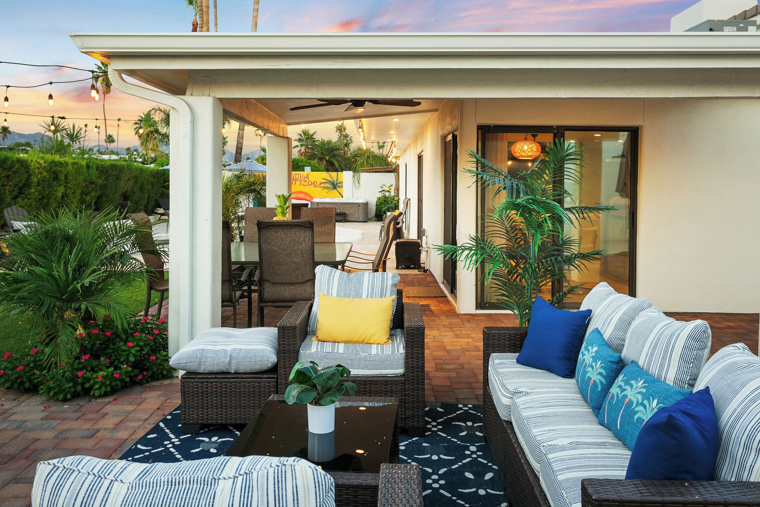 Outdoor dining
