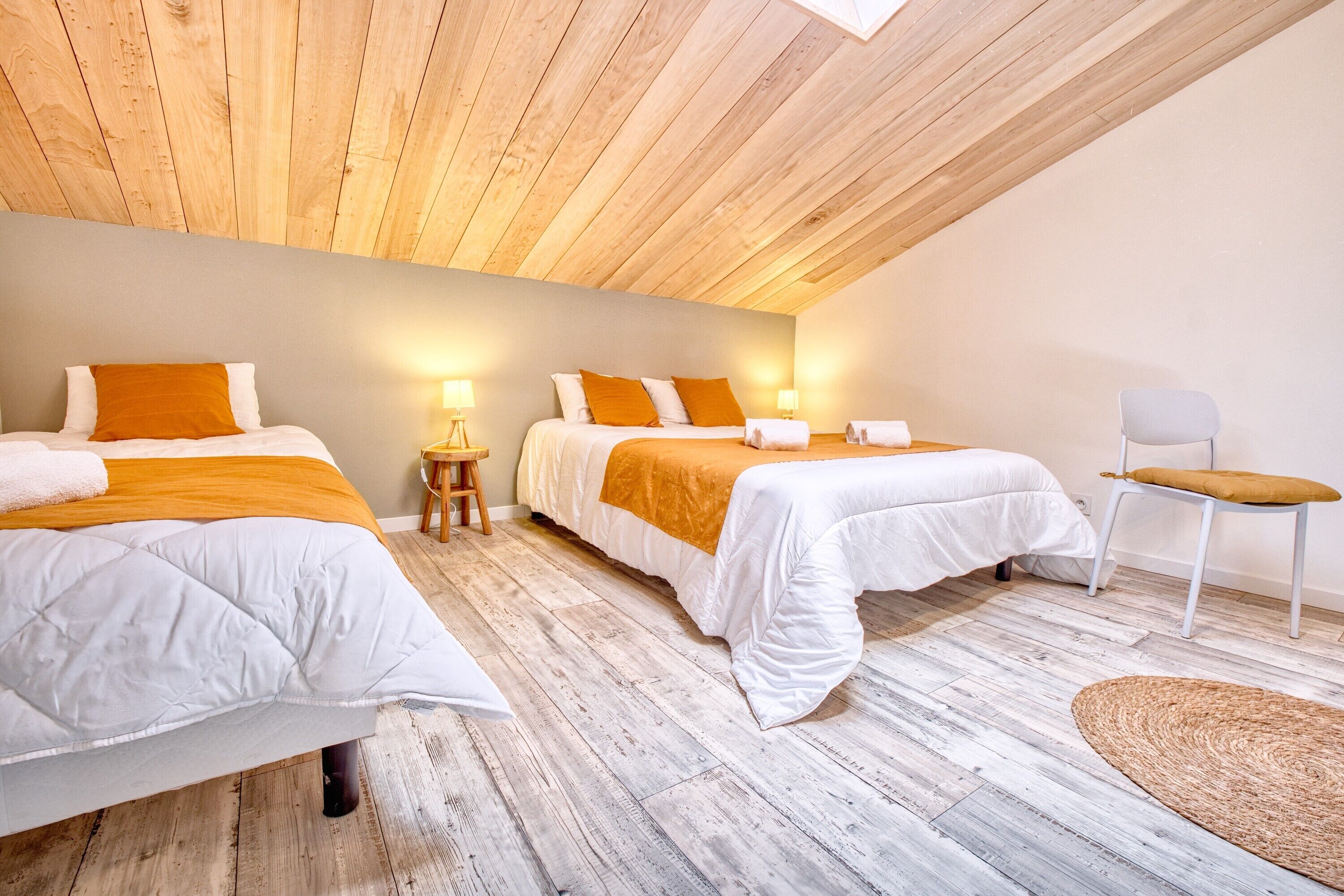 5 slaapkamers, een strijkplank/strijkijzer, gratis wifi