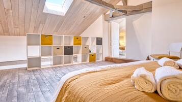 5 slaapkamers, een strijkplank/strijkijzer, gratis wifi