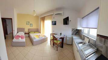 11 camere, ferro/asse da stiro, Wi-Fi, lenzuola