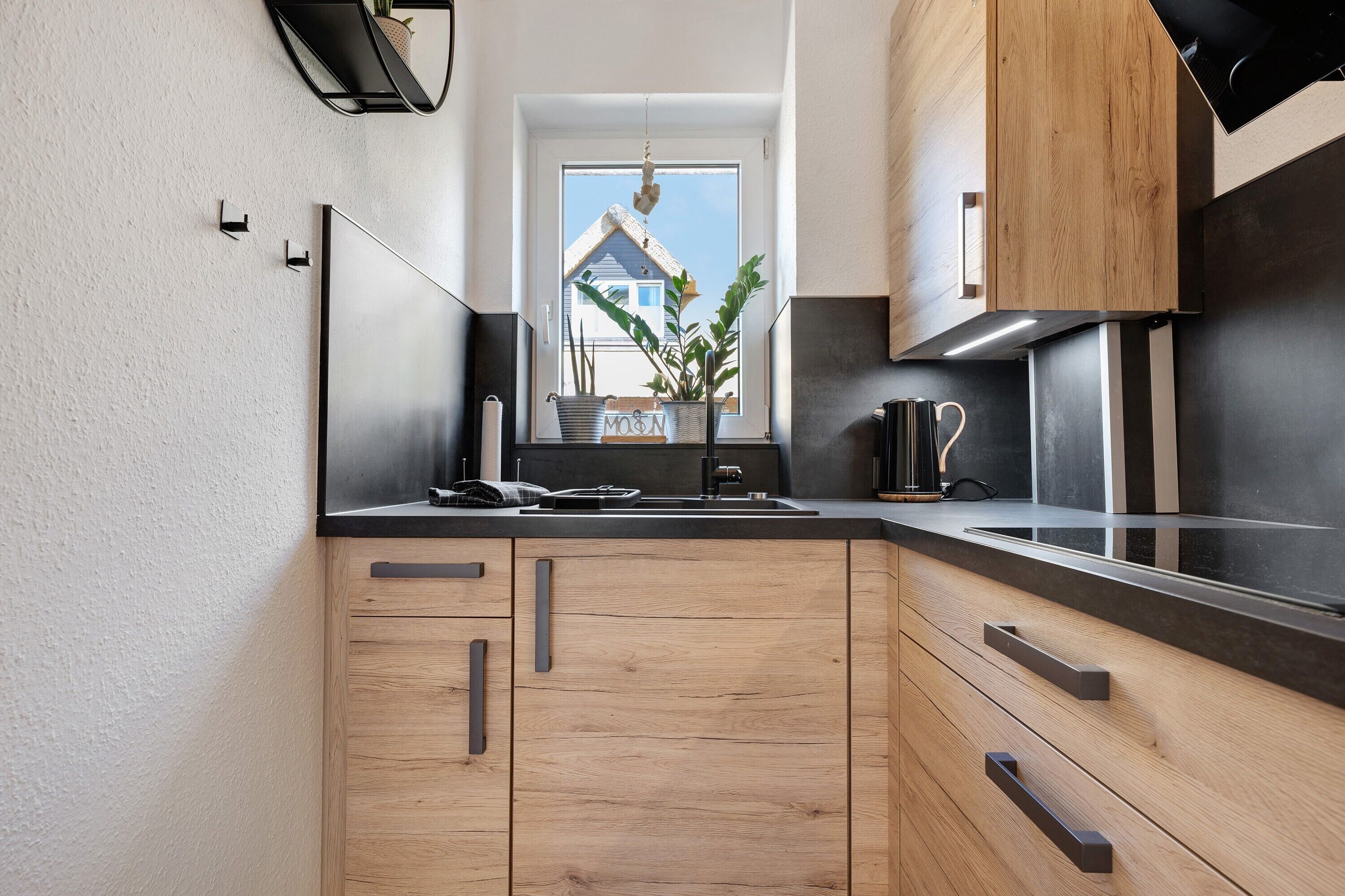 Kühlschrank, Ofen, Herdplatte, Geschirrspüler