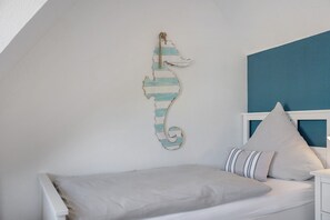 2 bedrooms, free WiFi, bed sheets