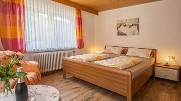 2 habitaciones, tabla de planchar con plancha y wifi gratis