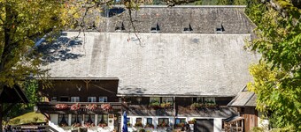 Holiday Home 'Räuberhütte' with Mountain View and Wi-Fi