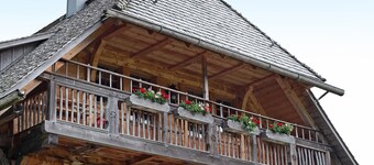 Holiday Apartment 'Hisli' with Mountain View, Balcony and Wi-Fi