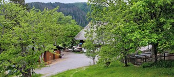 Holiday Apartment 'Hisli' with Mountain View, Balcony and Wi-Fi