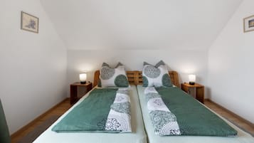 2 bedrooms, free WiFi, bed sheets