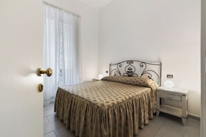 1 bedroom, iron/ironing board, free WiFi, bed sheets - Room 'Camera 48' with Wi-Fi and Air Conditioning (Verona)