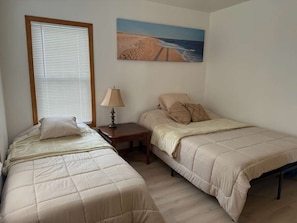 4 bedrooms, free WiFi, bed sheets