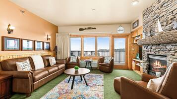 Televisión, chimenea