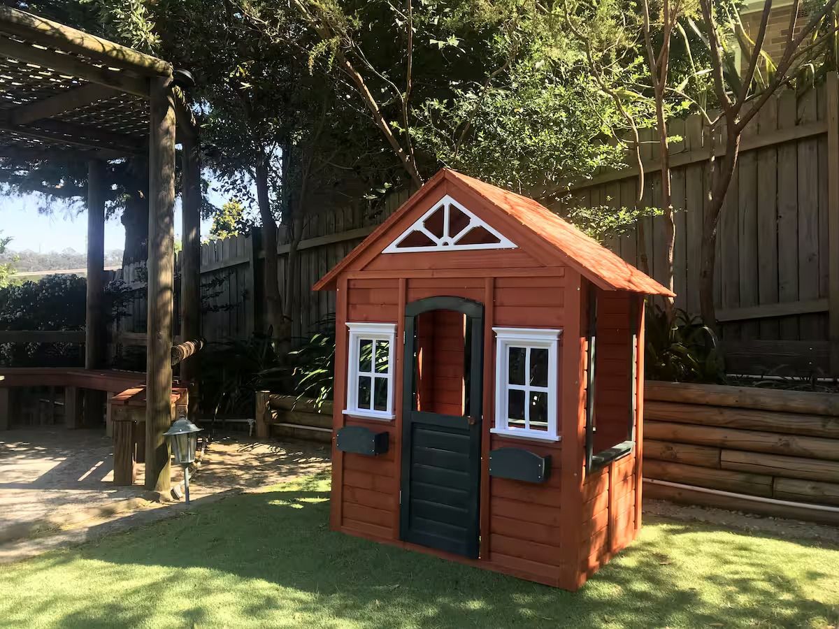 Children's play area - outdoor